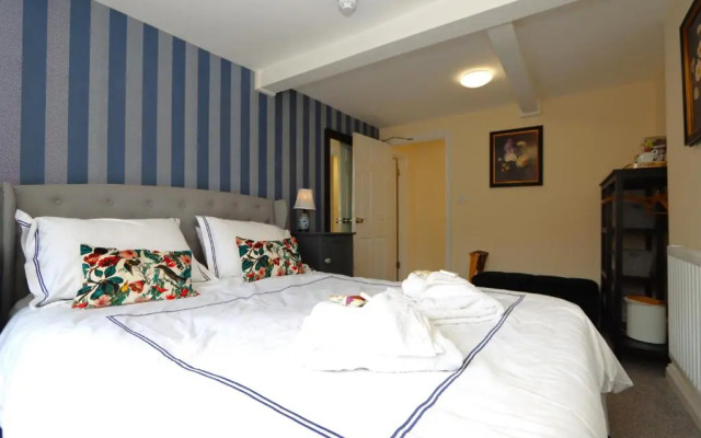 The Little Lion Inn, Red Lion