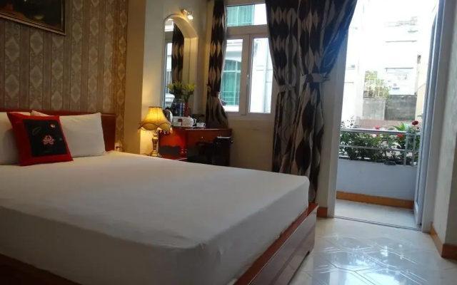 Hoai Pho Hotel
