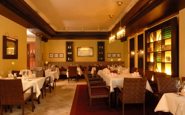 Land  & Golf Hotel Stromberg