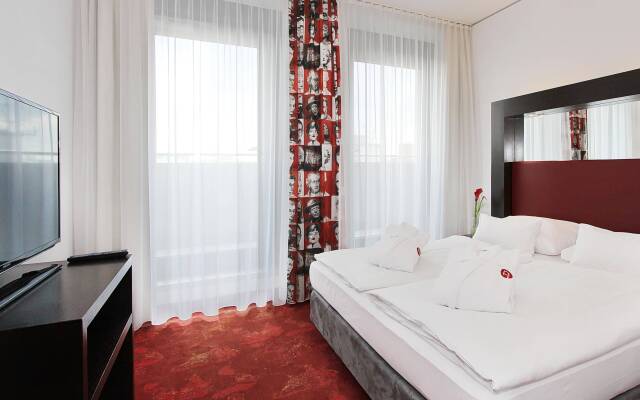 Отель ARCOTEL Velvet Berlin Германия, Берлин - отзывы, цены и фото номеров - забронировать отель ARCOTEL Velvet Berlin онлайн комната для гостей