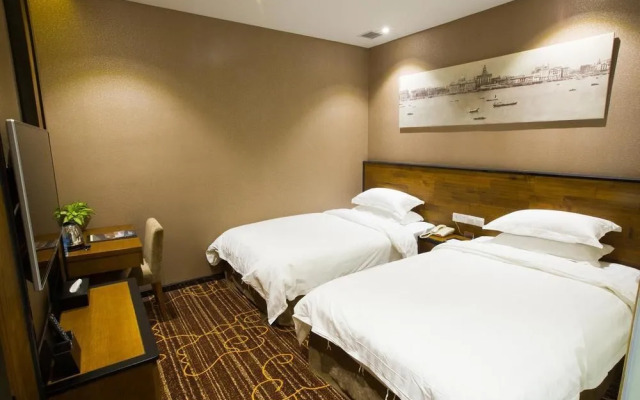 Atour Hotel Shanghai Jing'an IMIX Park