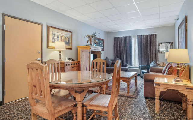 Elevation Inn & Suites