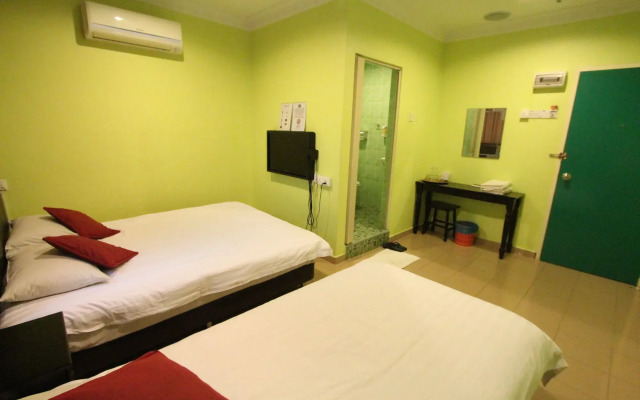 Hotel Station 18