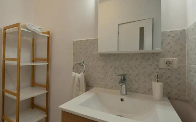 Neferprod Apartments - IS - CAM 04