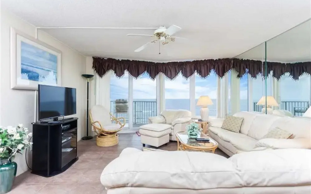 Shores Club 703 - Two Bedroom Condo