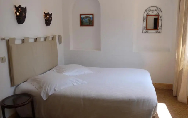 Hôtel L'Oustaou
