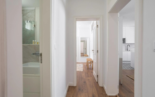 Trendy T.M Apartament by the River