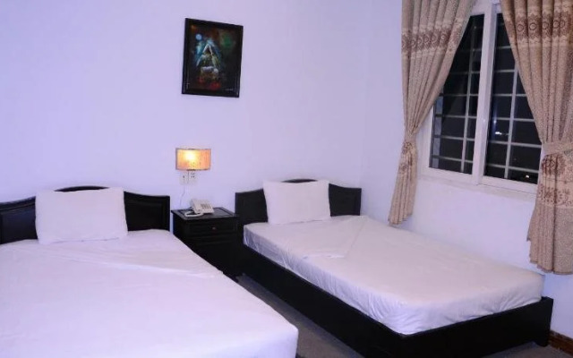 Hoang Loc Hotel