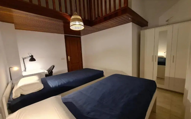 Duplex Arrecife / Parking