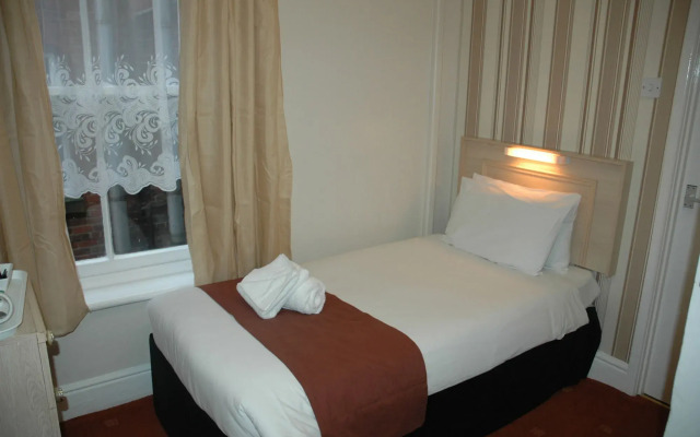 The Arncliff Hotel