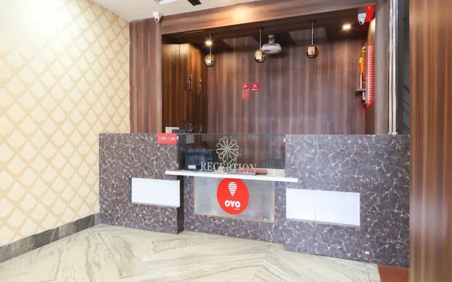 OYO 16670 Aradya Executive