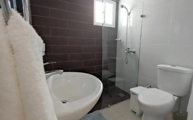Gated Community with 24/7 Security Pool Fast Wifi