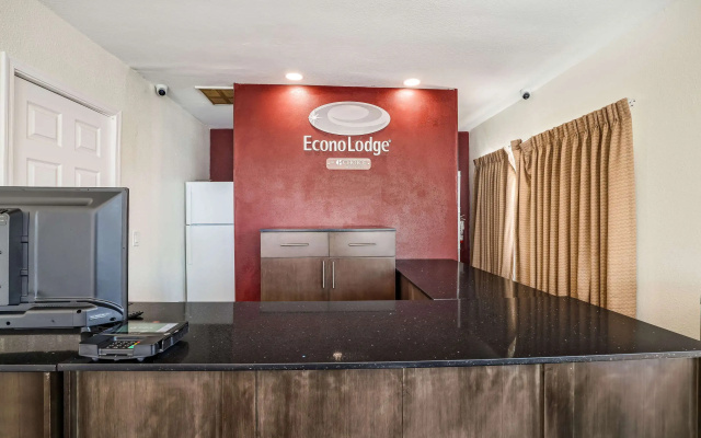 Econo Lodge Needles