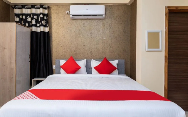 OYO 30478 Hotel 24X7
