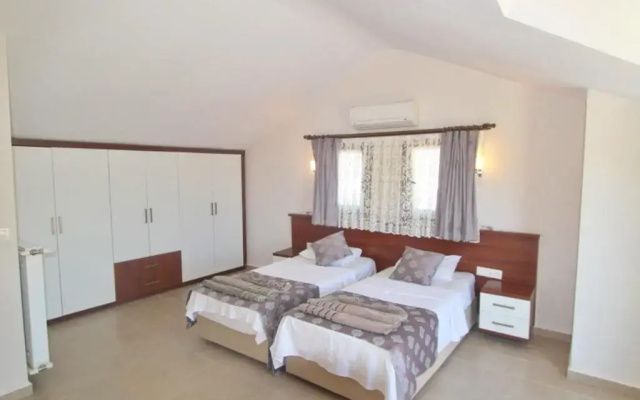 Opal Villa 1