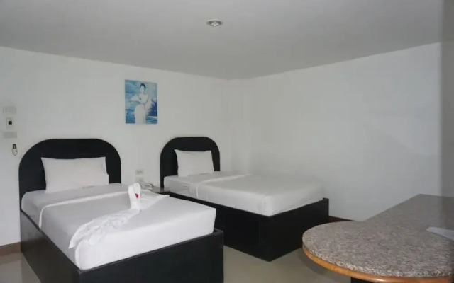 Nirakon Hotel