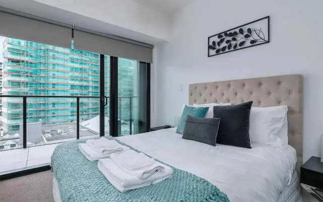 Superb One Bedroom near Britomart by Zodiak Stays