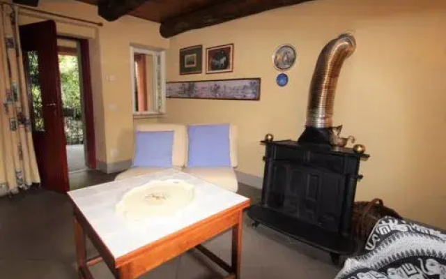House Annalina Castelveccana