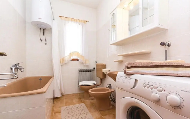 Amazing Home in Sisan With Wifi and 3 Bedrooms
