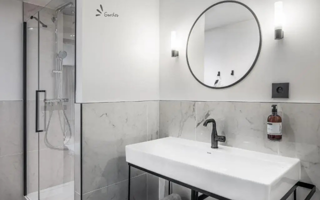 Maisons du Monde Hôtel & Suites - Marseille Vieux Port