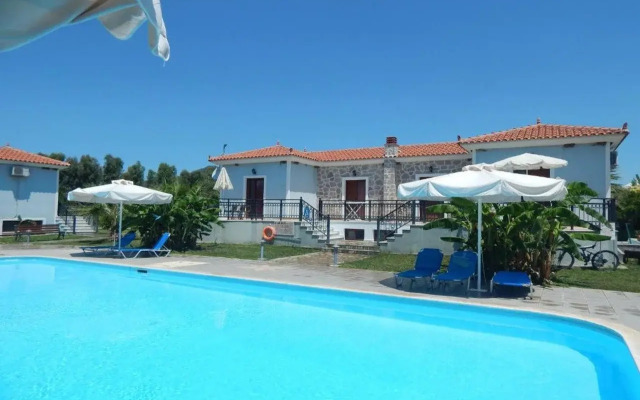 Kaloni village apartments