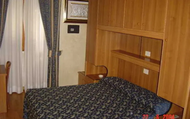 Hotel Mari 1