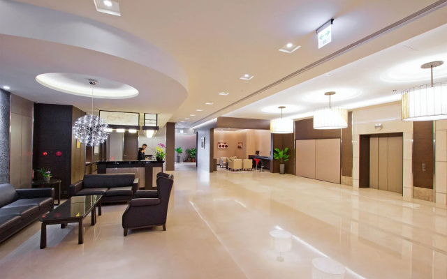 CHECK Inn Taichung LaiLai