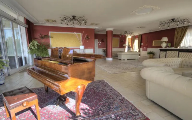 Hotel Madonna Delle Grazie