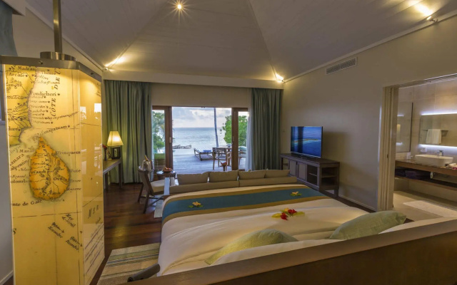 Hurawalhi Island Resort