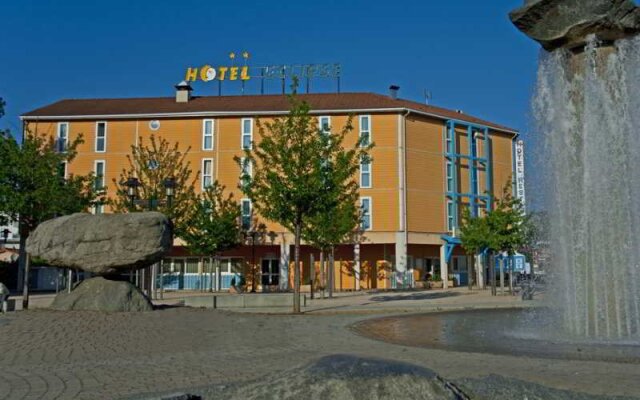 Hotel The Originals Lyon Est Éclipse (ex Inter-Hotel) 2