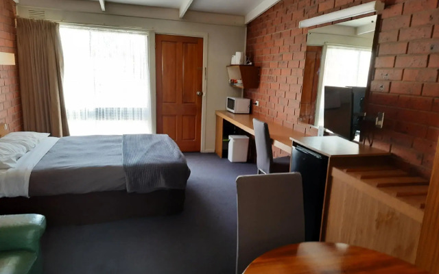 Abbotswood Motor Inn
