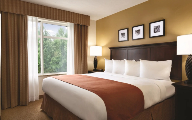 Country Inn & Suites by Radisson, Tulsa, OK