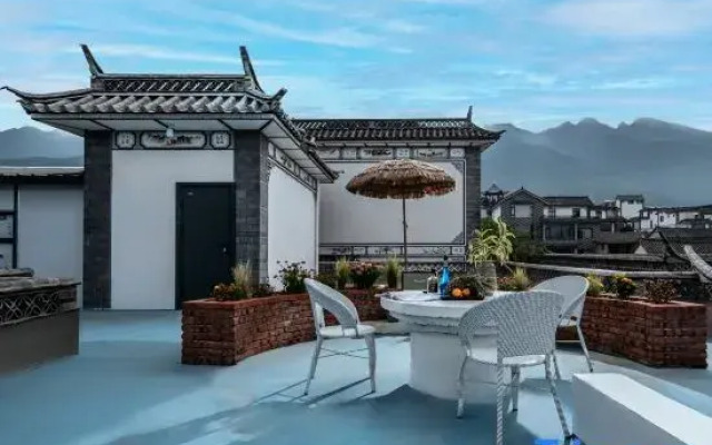 Dali Tangli Homestay