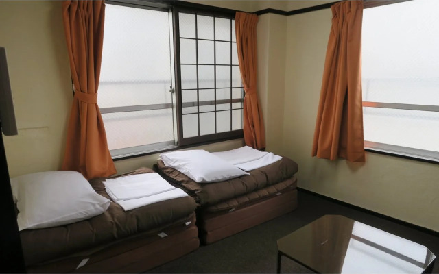 Takamatsu Guesthouse BJ Station