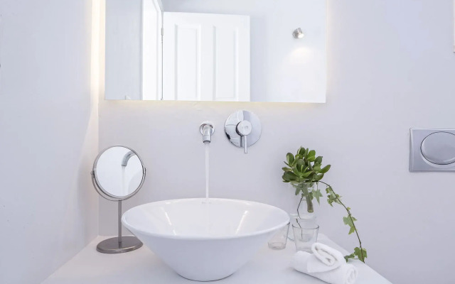 Pietra e Mare - Mykonos Moments by Mr and Mrs White