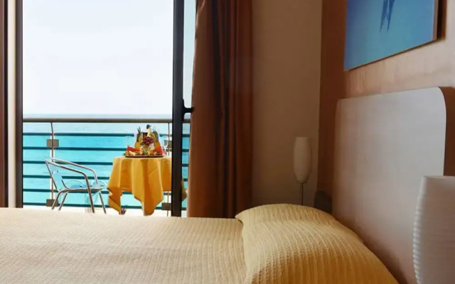 Hotel Mirage