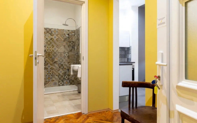 Ghiberti - Tram apartment for 4 Guests
