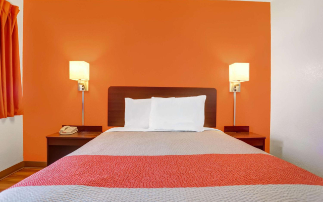 Motel 6 Grants, NM