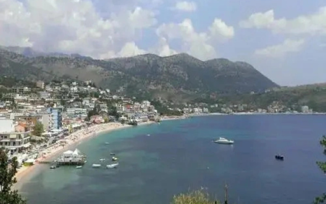 Hotel Veizi