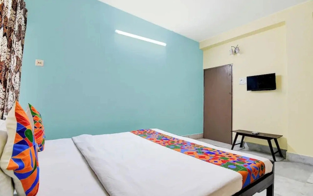 Fabhotel Florence Palace