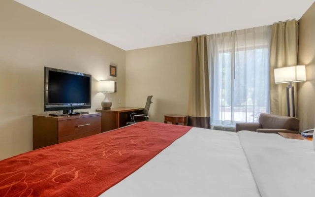 Travelodge Macon I-475