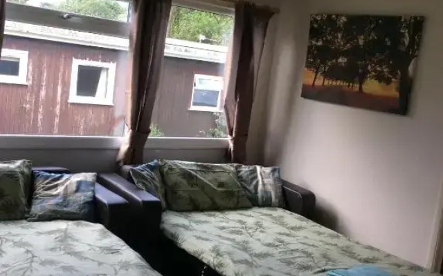 19 Chalet Bucklands , Bideford Holiday Park.