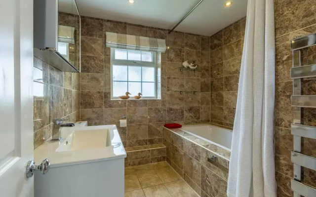 Charming 3-bed House in Lytham Saint Annes