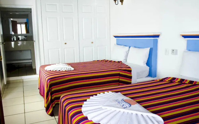 Hotel y Suites Mar y Sol