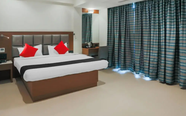 Capital O 18735 Hotel Ranjeet
