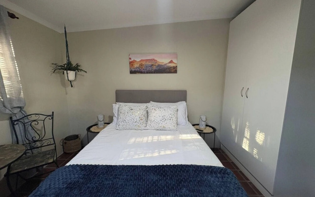 Accommodation at Klein Street-blue