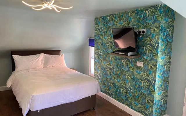 The Black Swan Hotel