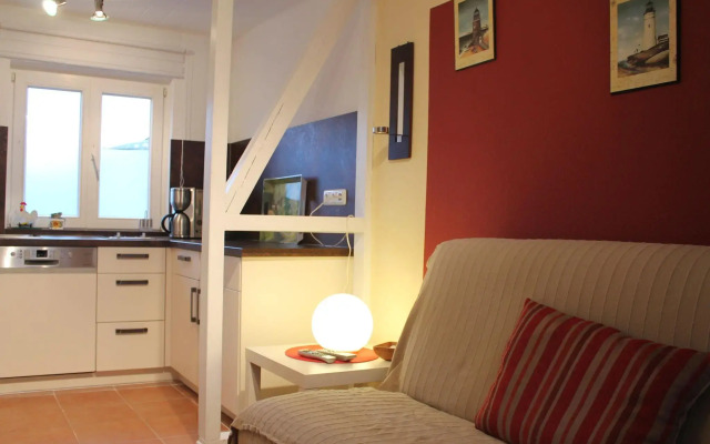 Snug Bungalow in Insel Poel Germany near Beach