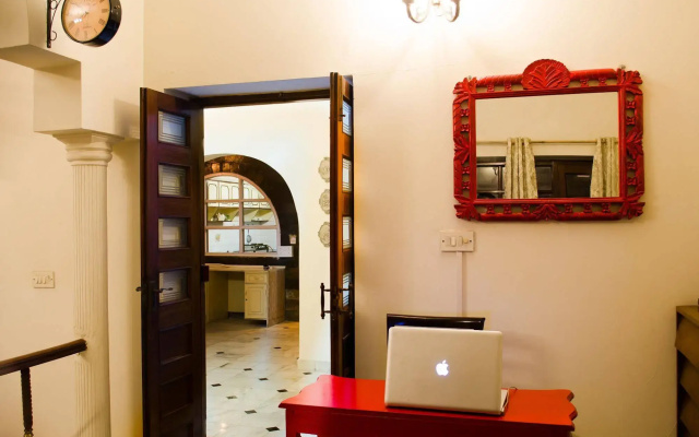 Boribista Hostel