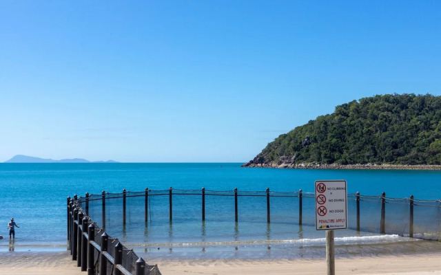 Halliday Bay Resort